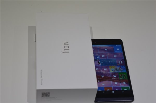 Win10手机Moly X1即将开卖，厂商担心销售不佳试水众筹