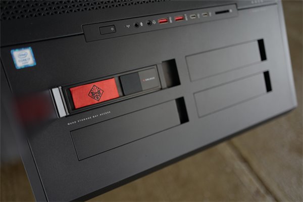 惠普高端Win10游戏台式机OMEN X简评：空机箱单卖4000元