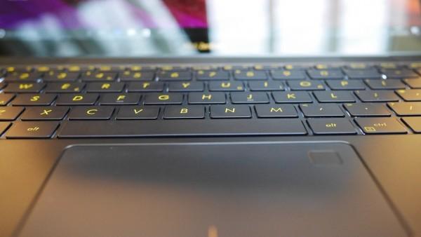 华硕ZenBook 3超极本体验 最高性价比的选择