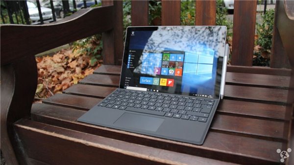 外媒评选7款最佳Win10二合一平板：微软Surface Pro 4领衔