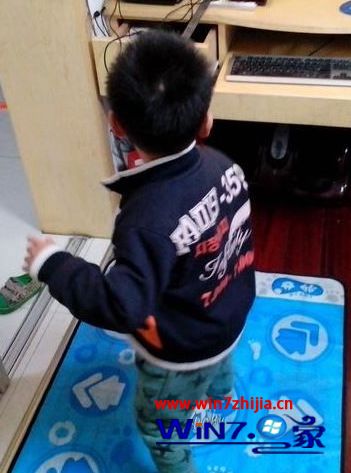 Win10系统电脑怎么连接跳舞毯